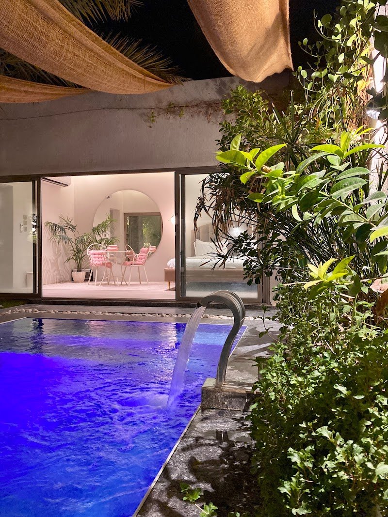 شاليهات ســـوان | SWAN CHALETS